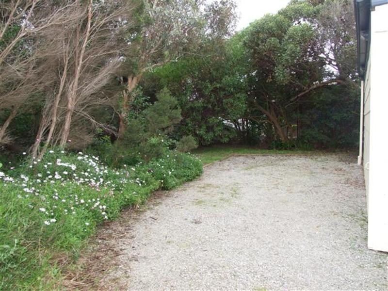 9 Batman Street, Surf Beach VIC 3922