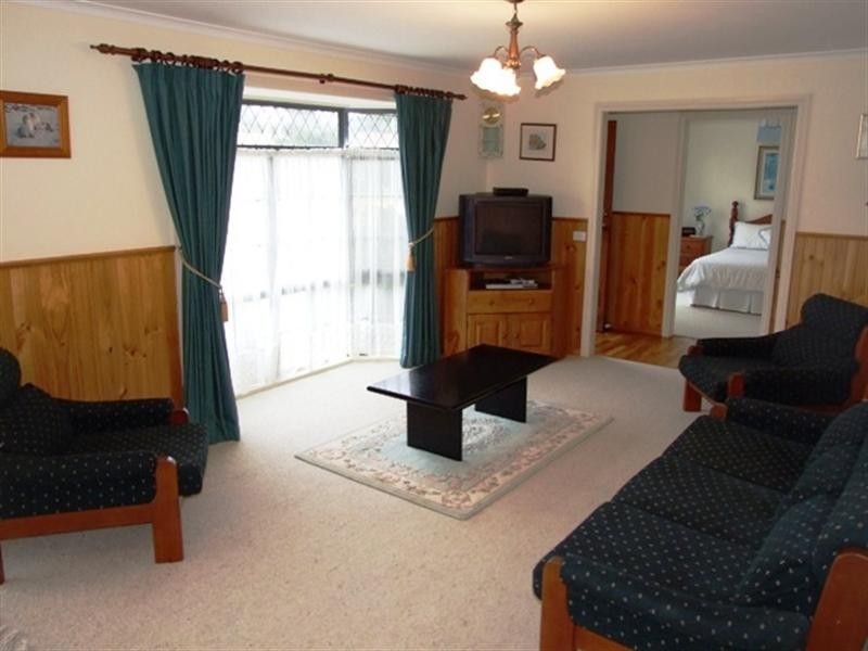 1/76 Wyndham Avenue, Cowes VIC 3922