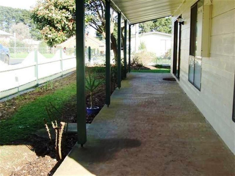 58 Hallway Drive, Wimbledon Heights VIC 3922