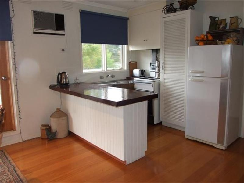 14 Bermagui Crescent, Sunset Strip VIC 3922