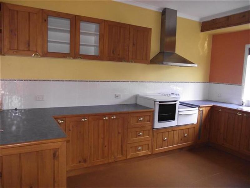 16 Sinclair Avenue, Surf Beach VIC 3922