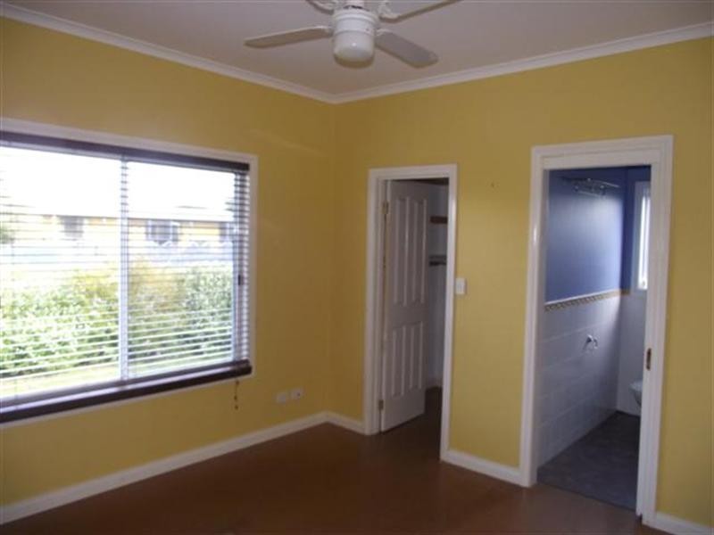 16 Sinclair Avenue, Surf Beach VIC 3922