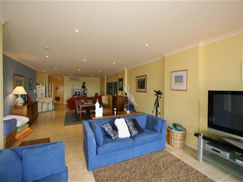 Apartment 7 “Bayview Grand” 16 The Esplanade, Cowes VIC 3922