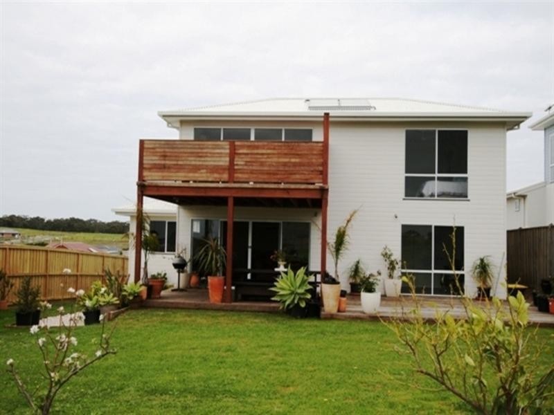 6 Water View Rise, Cowes VIC 3922