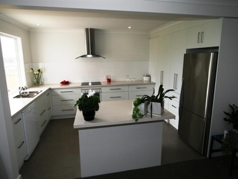 6 Water View Rise, Cowes VIC 3922