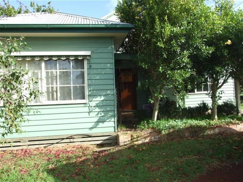 8 Fowler Grove, Newhaven VIC 3925