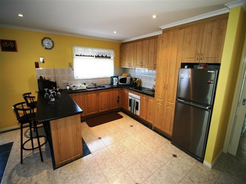 23 Diane Crescent, Wimbledon Heights VIC 3922