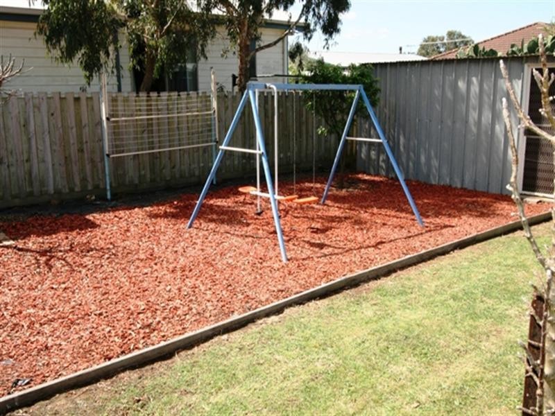 23 Diane Crescent, Wimbledon Heights VIC 3922