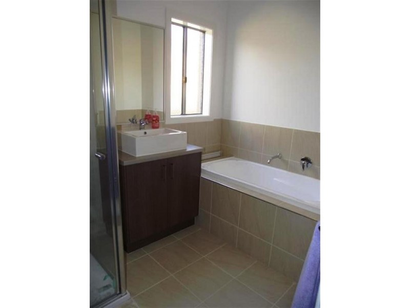 11 Parkridge Close, Cowes VIC 3922