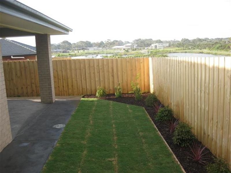 11 Parkridge Close, Cowes VIC 3922