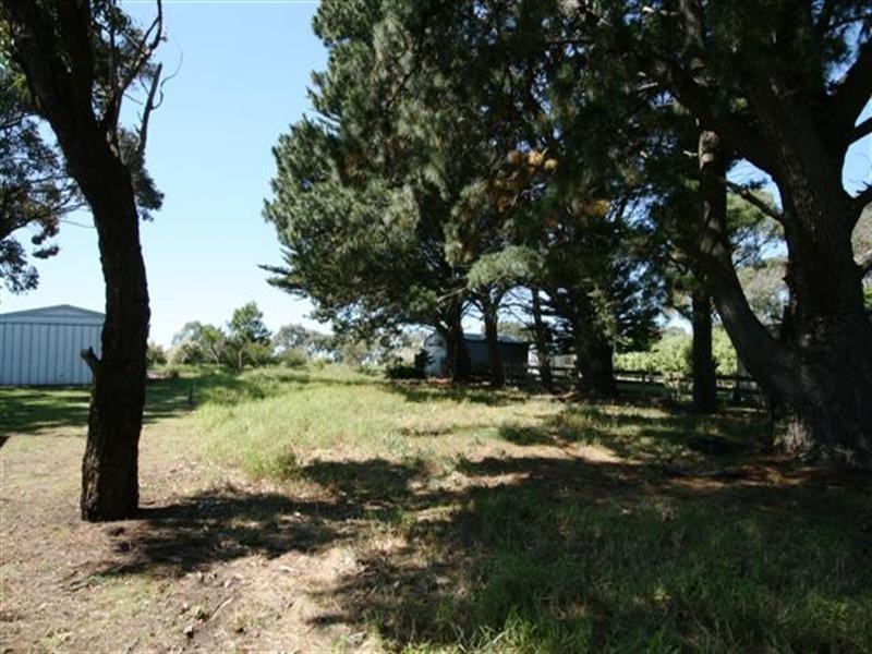 61 Scenic Drive, Cowes VIC 3922