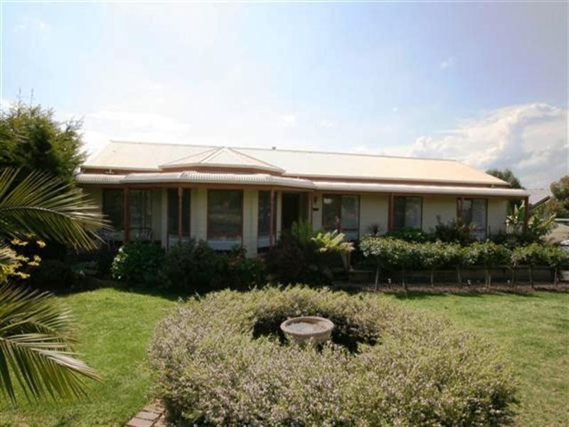 4 Hilary Close, Ventnor VIC 3922