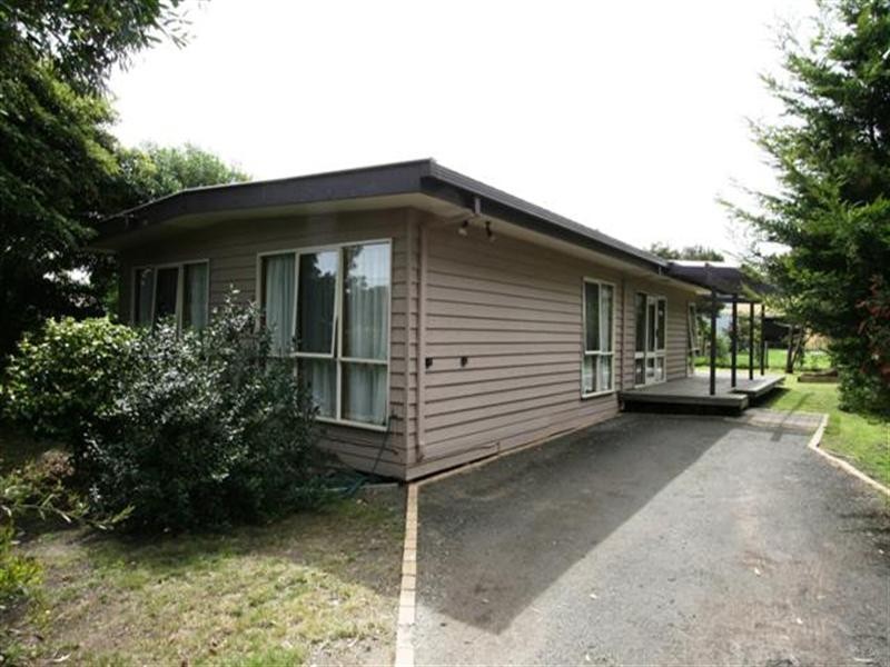 6 Ti -Tree Drive, Cowes VIC 3922