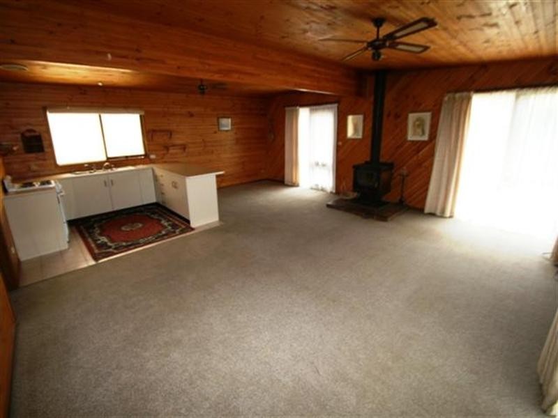 6 Ti -Tree Drive, Cowes VIC 3922