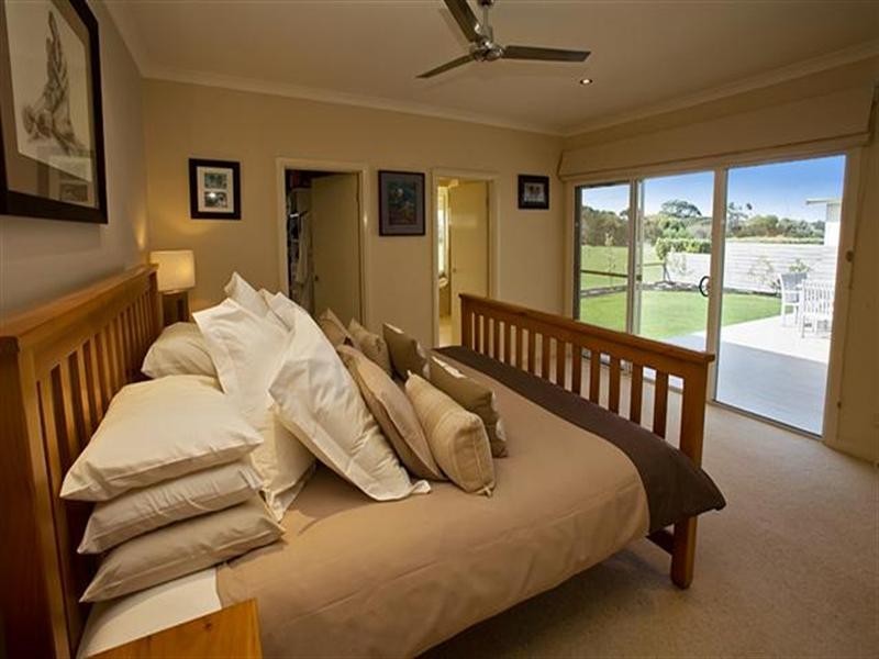 11 Chale Court, Cowes VIC 3922