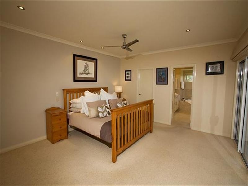 11 Chale Court, Cowes VIC 3922