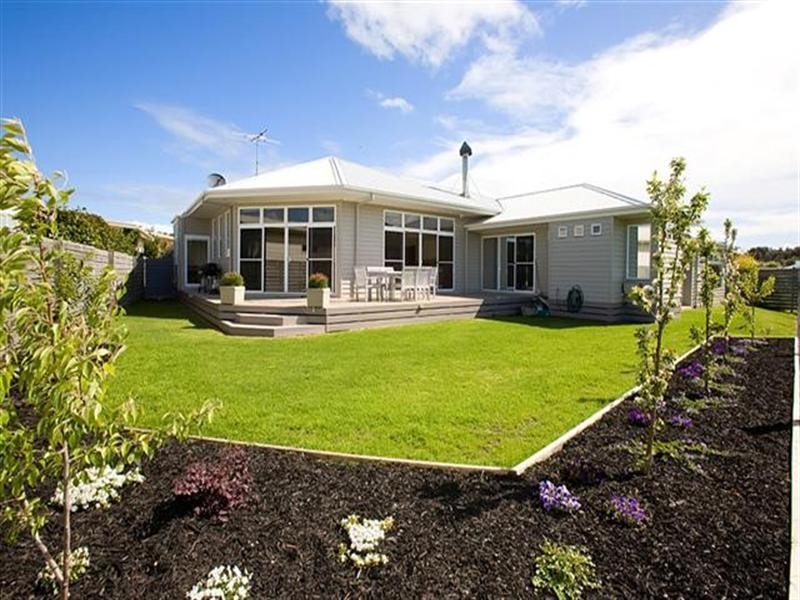 11 Chale Court, Cowes VIC 3922