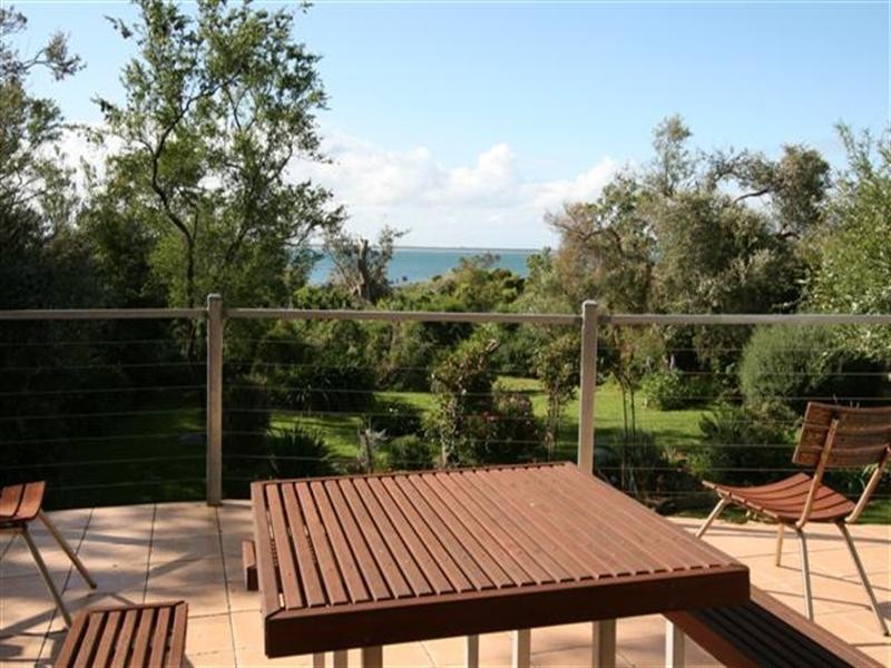 9 Glen Isla Court, Cowes VIC 3922