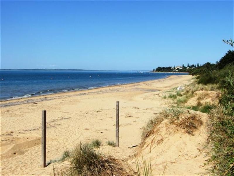 9 Glen Isla Court, Cowes VIC 3922