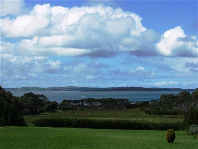 87 Rhyll-Newhaven Road, Rhyll VIC 3923