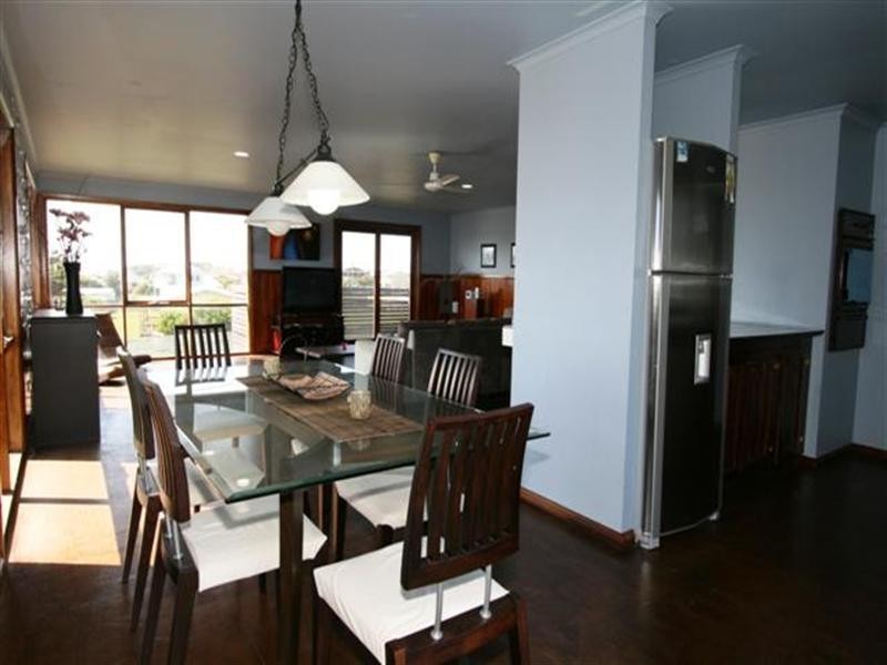 14 Highview Crescent, Surf Beach VIC 3922