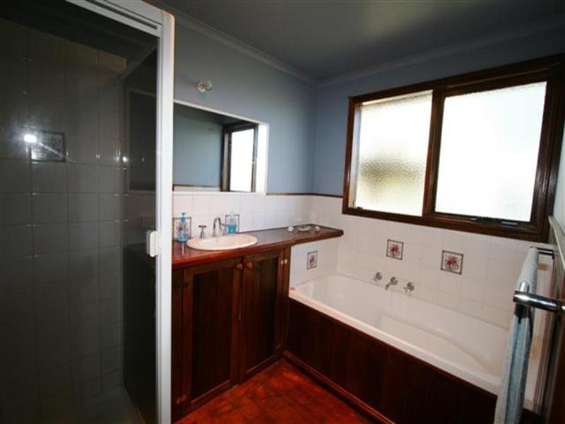 14 Highview Crescent, Surf Beach VIC 3922