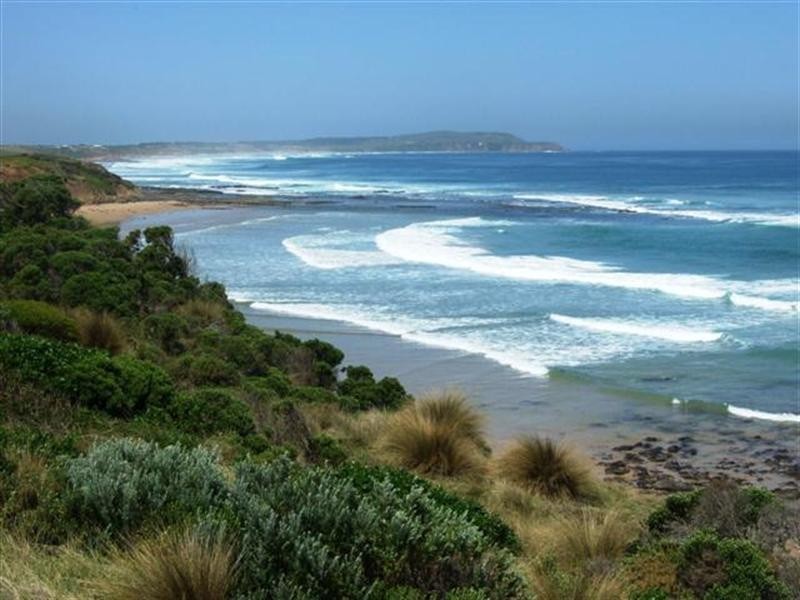 14 Highview Crescent, Surf Beach VIC 3922