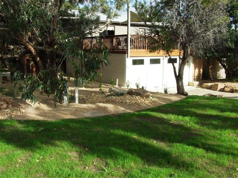 613 Settlement Road, Cowes VIC 3922