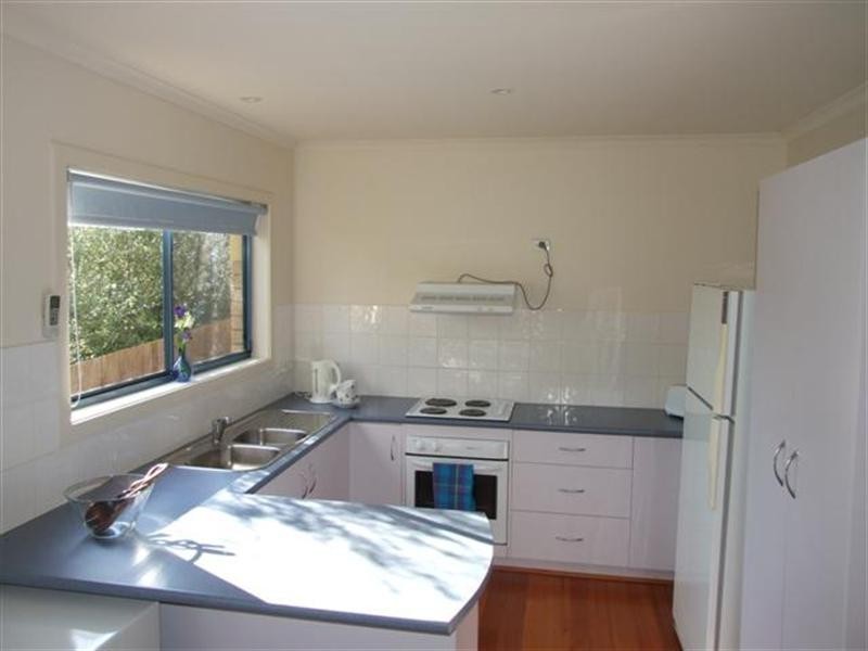 2/12-14 Kedah Road, Cowes VIC 3922