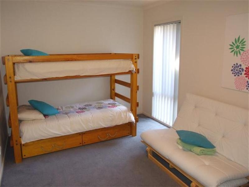 2/12-14 Kedah Road, Cowes VIC 3922