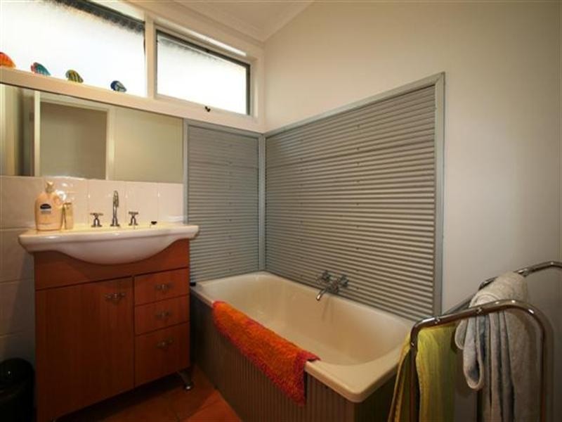 1 Manly Avenue, Cape Woolamai VIC 3925