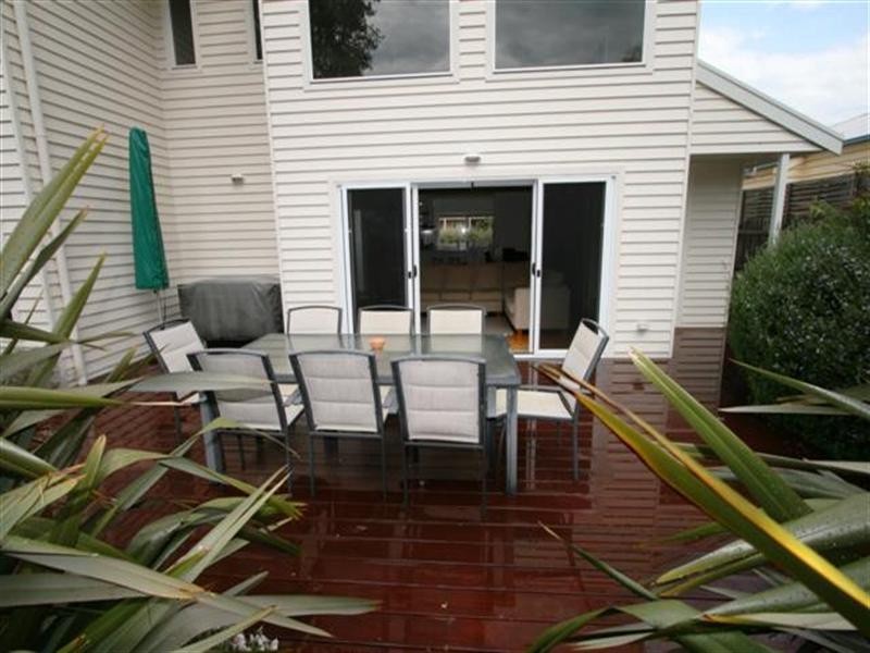 9 Martin Street, Cowes VIC 3922