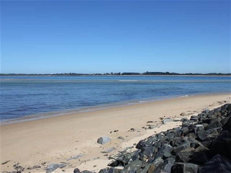 14 Woolamai Grove, San Remo VIC 3925