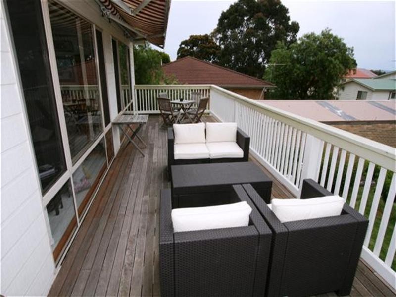 16 Parrakoola Way, Cowes VIC 3922