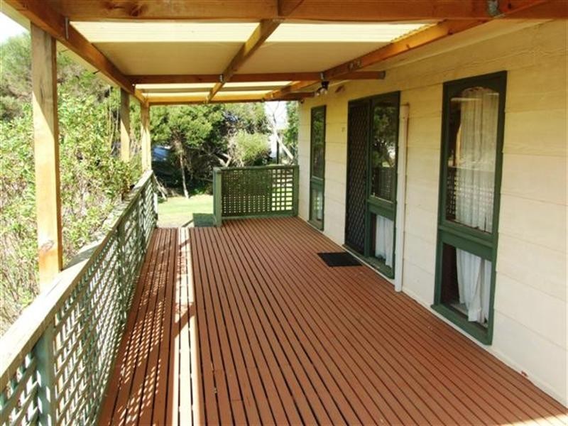 31 Elwood Avenue, Surf Beach VIC 3922