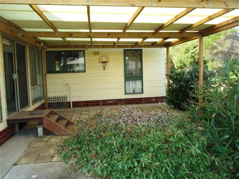 31 Elwood Avenue, Surf Beach VIC 3922