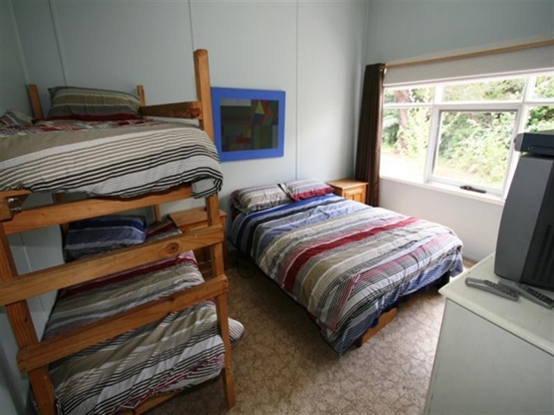 16 Bella Vista Road, Cowes VIC 3922