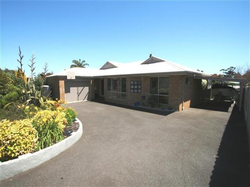 48 Wyndham Avenue, Cowes VIC 3922