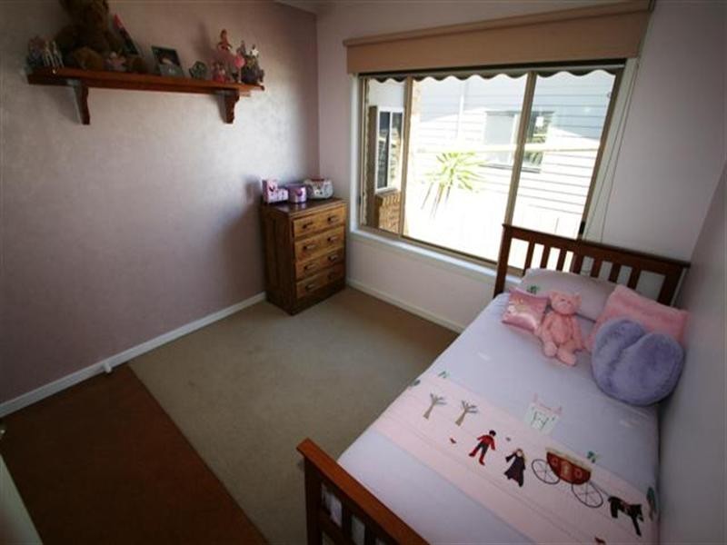 48 Wyndham Avenue, Cowes VIC 3922