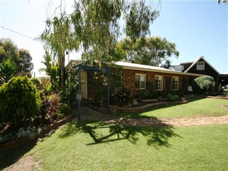 2-4 Griffiths Street, Ventnor VIC 3922