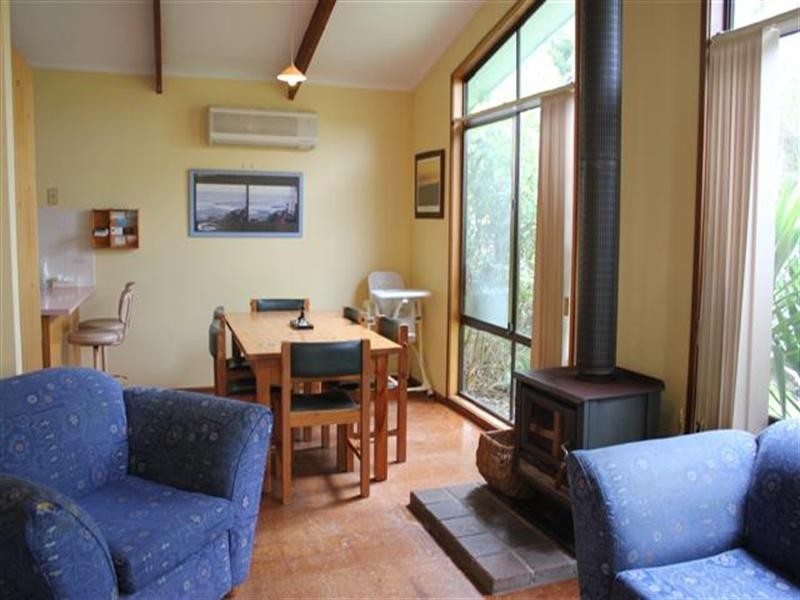 16 Kendall Avenue, Cape Woolamai VIC 3925