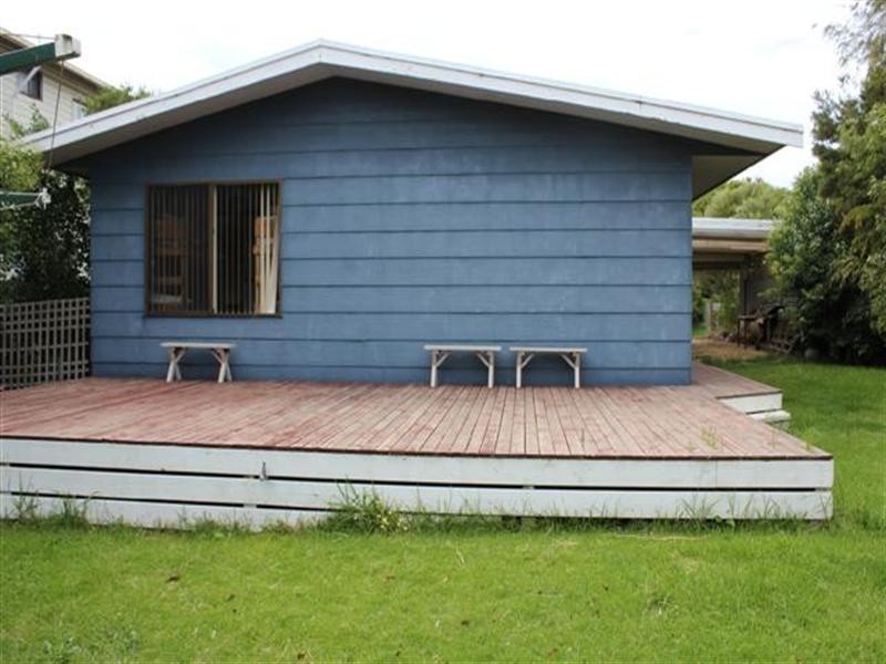 16 Kendall Avenue, Cape Woolamai VIC 3925