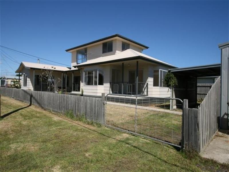 1 Dover Street, Sunderland Bay VIC 3922