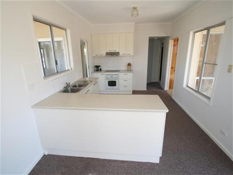 1 Dover Street, Sunderland Bay VIC 3922