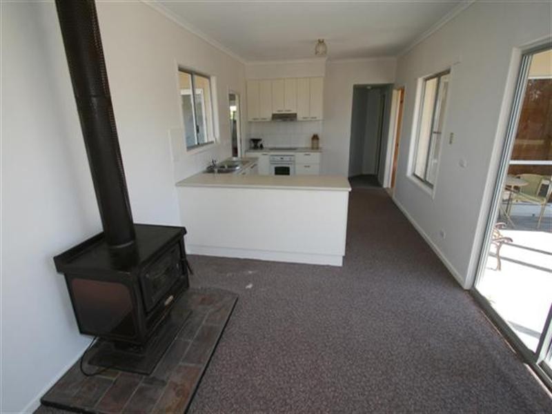 1 Dover Street, Sunderland Bay VIC 3922