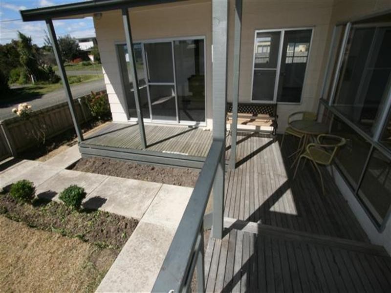 1 Dover Street, Sunderland Bay VIC 3922