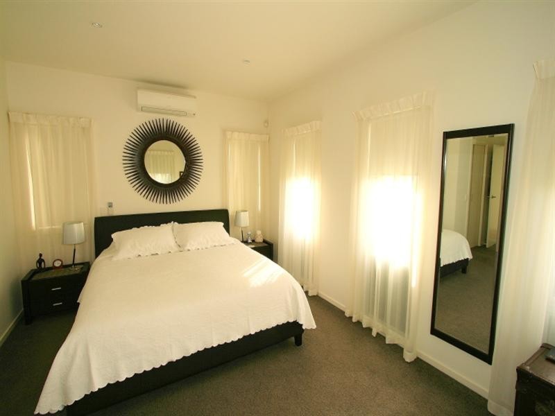 29 Seagrove Way, Cowes VIC 3922