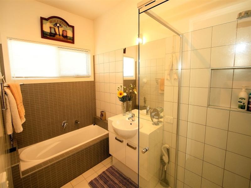 29 Seagrove Way, Cowes VIC 3922