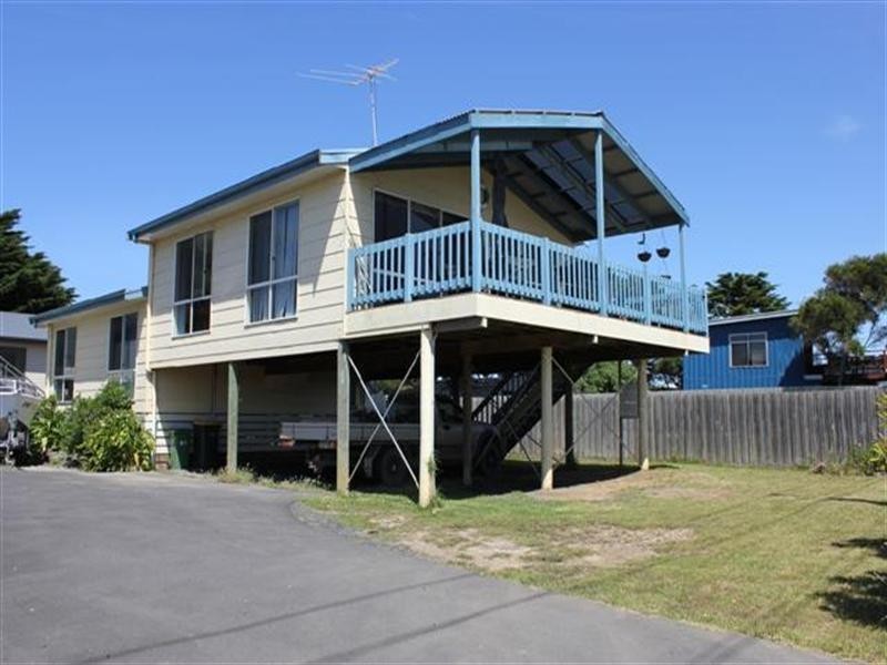 1/141 Phillip Island Road, Surf Beach VIC 3922
