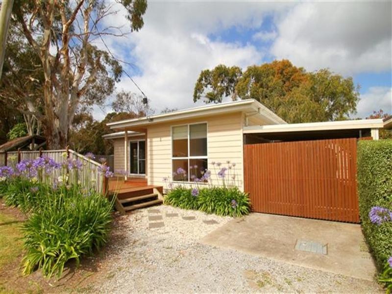 4 Fields Court, Cowes VIC 3922